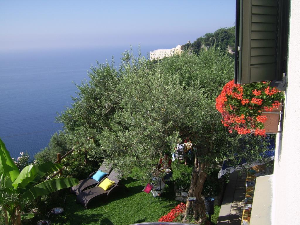 Bed and Breakfast World Center à Amalfi Extérieur photo